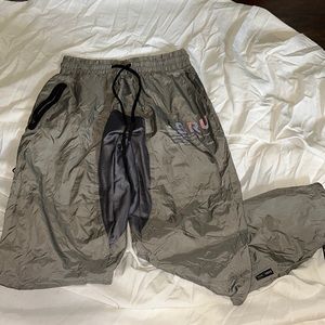 ASRV: DSG-0211 silver joggers